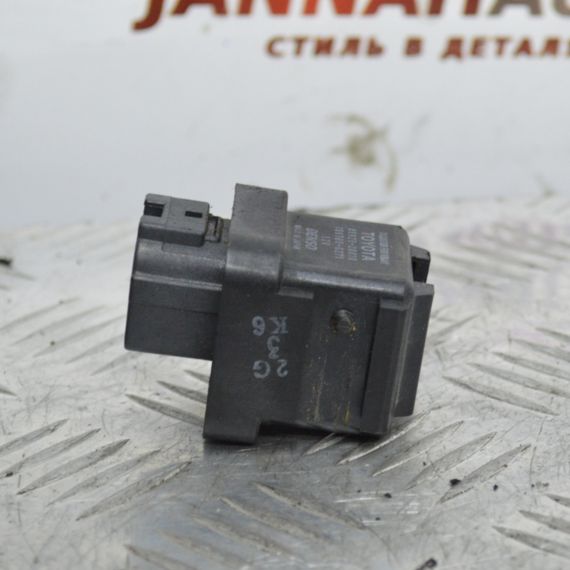 Реле вентилятора Toyota Avensis T25 2003-2008 Тойота Авенсіс т25 8592520010 | Зображення 2