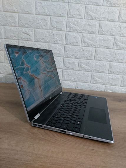 Ноутбук-трансформер HP Pavilion x360 / 15.6" (1920x1080) IPS Touch / Intel Core i5-8265U (4 (8) ядра по 1.6 - 3.9 GHz) / 8 GB DDR4 / 256 GB SSD M.2 + 1000 GB HDD / Intel UHD Graphics / WebCam б/в | Зображення 6