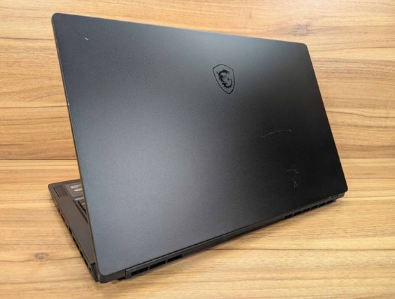 Игровой ноутбук Б-класс MSI GS76 Stealth 11 UG / 17.3" (1920x1080) IPS / Intel Core i9-11900H (8 (16) ядер по 2.1 - 4.9 GHz) / 32 GB DDR4 / 1000 GB SSD / nVidia GeForce RTX 3070, 8 GB GDDR6, 256-bit / WebCam / Windows 11 б/у + Подарок Мышь / USB | Зображення 7