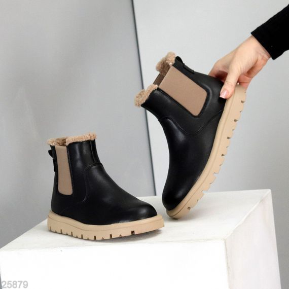 Повсякденні зимові чорні шкіряні черевики челсі на бежевій підошві 37