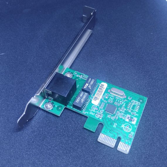 Сетевая карта Realtek RTL8111E Gigabit Ethernet LAN PCI Express (PCI-E)
