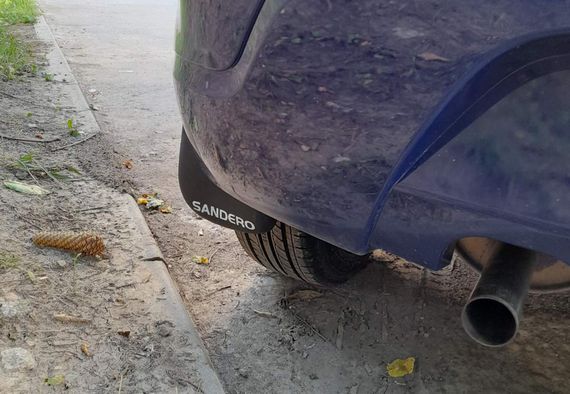 Задние брызговики (2 шт.) для Dacia Sandero 2007-2013 гг | Зображення 1