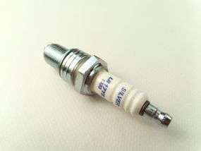 Свічка запалювання BRISK Silver LR17YS (ГАЗ 406 дв., SENS) (для газ.облад.) (LR17YS.4K)