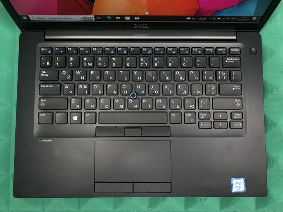 Ультрабук Б-класс Dell Latitude 7480 / 14" (1920x1080) IPS / Intel Core i7-6600U (2 (4) ядра по 2.6 - 3.4 GHz) / 8 GB DDR4 / 256 GB SSD M.2 / Intel HD Graphics 520 / WebCam / HDMI б/у | Зображення 3
