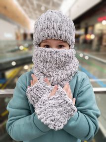 686 — балаклава "білий леопард" із мітенками