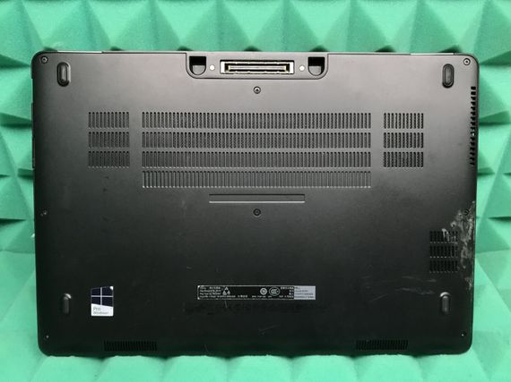 Ультрабук Б-класс Dell Latitude E7470 / 14" (2560x1440) IPS Touch / Intel Core i7-6600U (2 (4) ядра по 2.6 - 3.4 GHz) / 8 GB DDR4 / 256 GB SSD / Intel HD Graphics 520 / WebCam / HDMI / Windows 10 б/у | Зображення 5