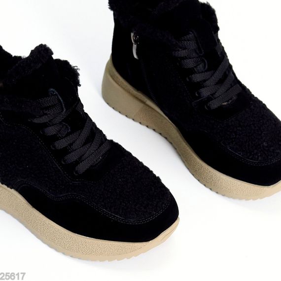 Спортивні замшеві черевики з хутром на бежевій підошві | Зображення 2