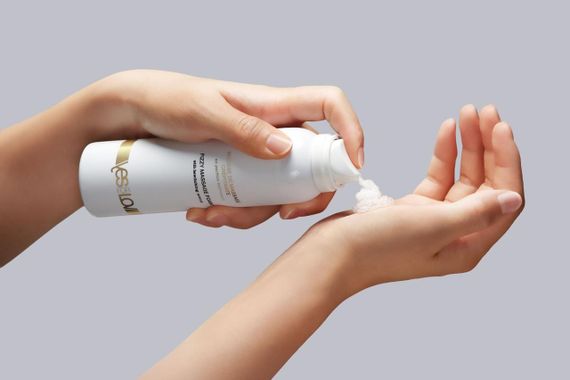 Массажная пена YESforLOV FIZZY MASSAGE FOAM with bewitching scent 150 мл Sex Aura | Зображення 3