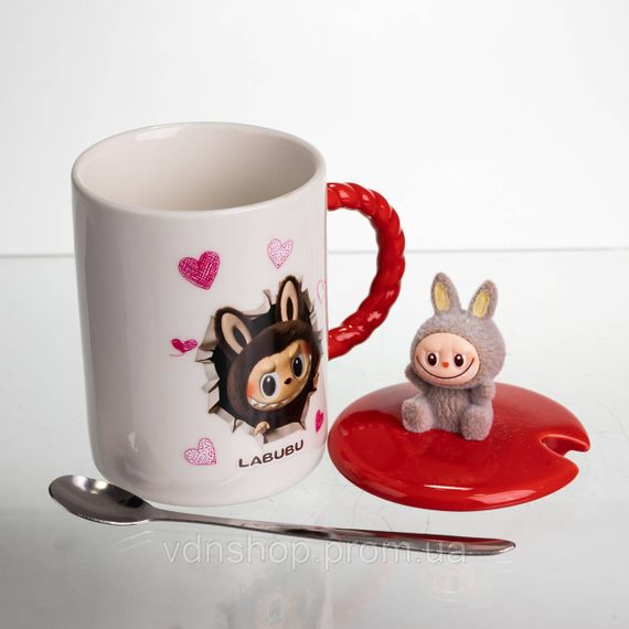 Кубок порцелянова з кришкою і ложкою Labubu 400 (мл) подарункова кружка прикольна чашка для дітей на подарунок Червоний FM-35D | Зображення 2