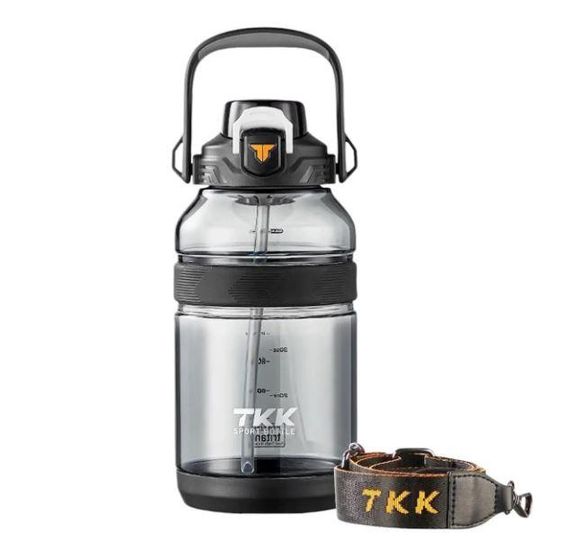 Спортивная бутылка TKK 2000 мл, Tritan (BPA-free), черная. Ударопрочная бутылка с трубочкой и ремешком для фитнеса и тренировок | Зображення 1