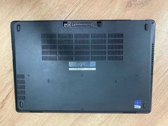 Ноутбук Dell Precision 3510 15.6"FHD IPS i5 6300HQ 8Gb/SSD500 | Зображення 12