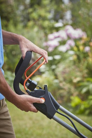 Газонокосарка акумуляторна BLACK+DECKER BCMW3336L2 | Зображення 7