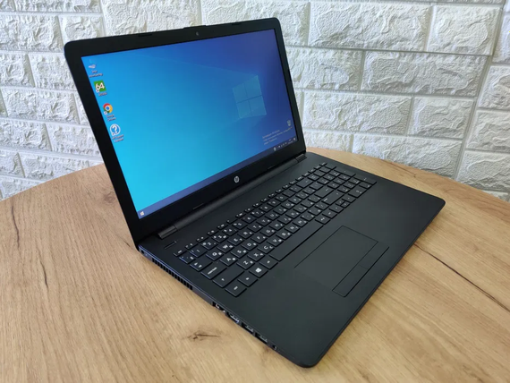 Ноутбук HP 15-bv633ur/15.6"HD/AMD A6 9220/4Gb/HDD500Gb/AMD Radeon R4 | Зображення 2