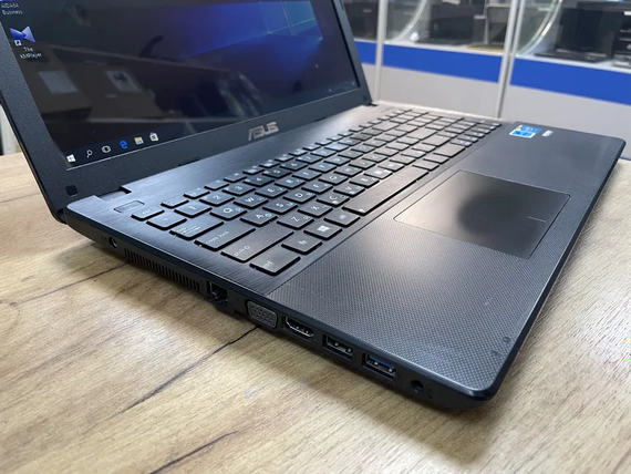 Ноутбук Asus X551MAV 15.6 HD celeron N2840/4Gb/120Gb SSD | Зображення 2