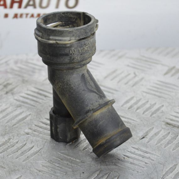 Фланець охолоджуючої рідини Vw Volkswagen Bora Golf IV Fox Polo Фольксваген Гольф Бора Поло 1J0121619A | Зображення 4