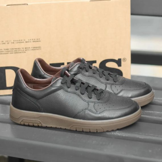 Удобные кожаные кеды Davis 45 размер | Зображення 1