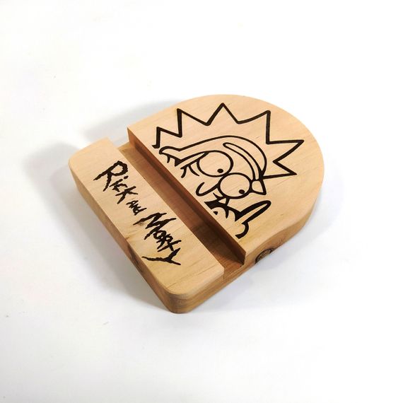 Підставка тримач під смартфон телефон планшет Rick and Morty 2 10х12х2 см Майстерня містера Томаса Дерево | Зображення 3