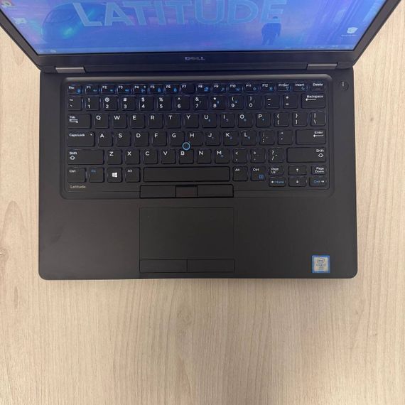 Ультрабук Dell Latitude 5480 / 14" (1366x768) TN / Intel Core i7-6600U (2 (4) ядра по 2.6 - 3.4 GHz) / 16 GB DDR4 / 256 GB SSD NVMe / nVidia GeForce 930MX, 2 GB DDR3, 64-bit / WebCam б/у | Зображення 6