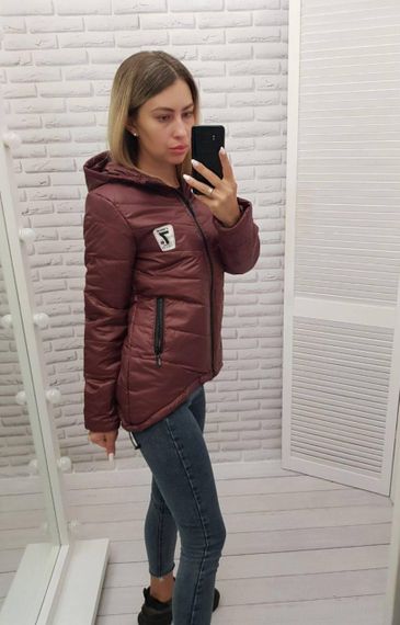 Жіноча демісезонна куртка з емблемою, арт.210/7, бордо | Зображення 3