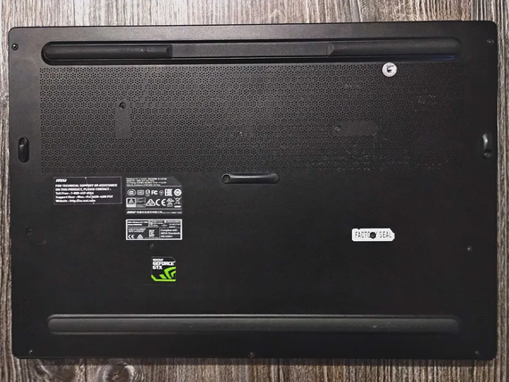 Ноутбук MSI GS65ST-8RF|15,6"IPS 144Гц/i7-8750HQ/16Gb/GTX-1070 8 GB/256+256 SSD | Зображення 5