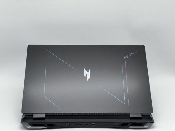 Игровой ноутбук Б-класс Acer Nitro 17 AN17-41-R6L9 / 17.3" (1920x1080) IPS / AMD Ryzen 7 7840HS (8 (16) ядер по 3.8 - 5.1 GHz) / 16 GB DDR5 / 960 GB SSD / nVidia GeForce RTX 4050, 6 GB GDDR6, 96-bit / WebCam б/у | Зображення 4