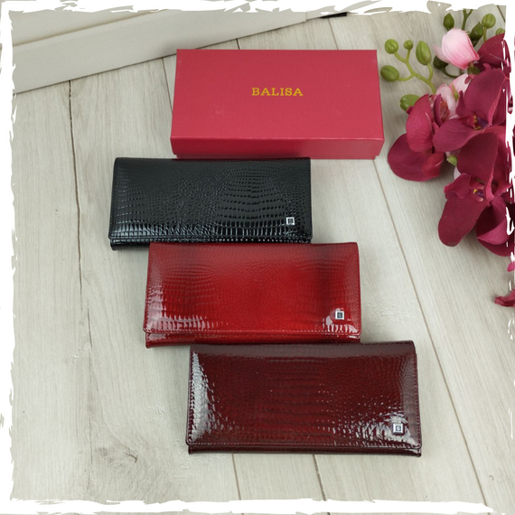 Кошелек женский из натуральной кожи на магните. Кошелек женский. Кошелек кожаный