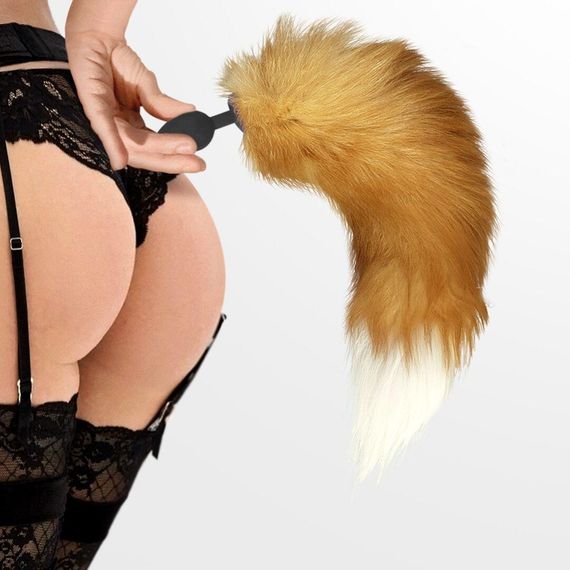 Силіконова анальна пробка з хвостом із натурального хутра Art of Sex size M Red fox | Зображення 3