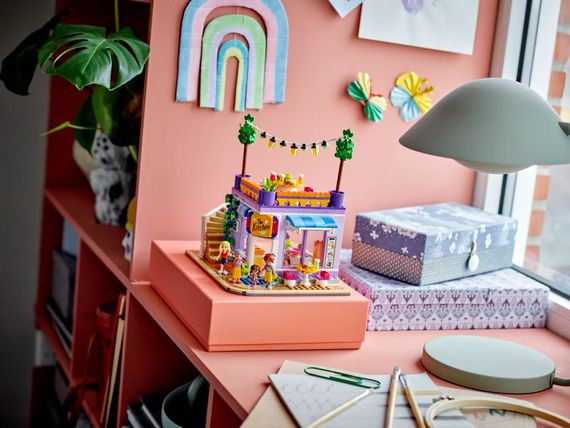 Конструктор LEGO Friends Хартлейк-Сіті. Громадська кухня (41747) | Зображення 2