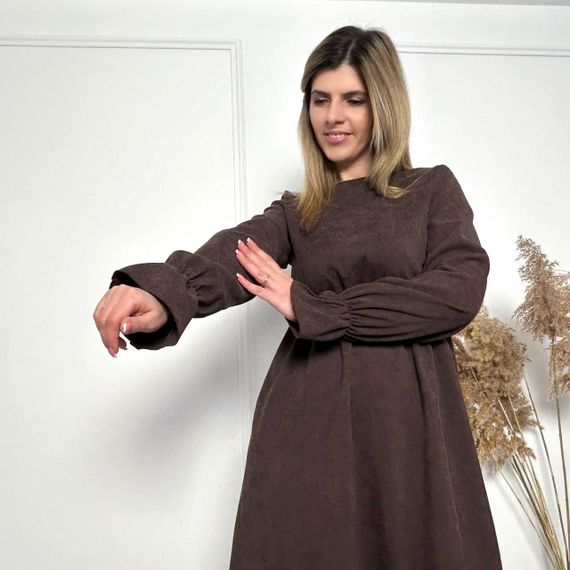 Женское модное вельветовое платье с завышенной талией GF08574 цвет коричневый, размер 50/52 | Зображення 4