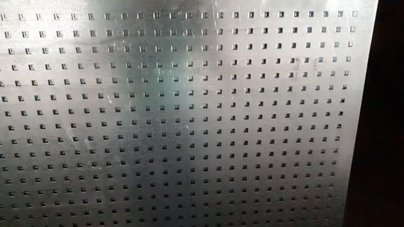 Решётное полотно с квадратными отверстиями 8×8 мм — для сеялок, сепараторов и строительства | Зображення 3