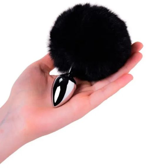 Металлическая анальная пробка с черным круглым хвостиком | Зображення 1