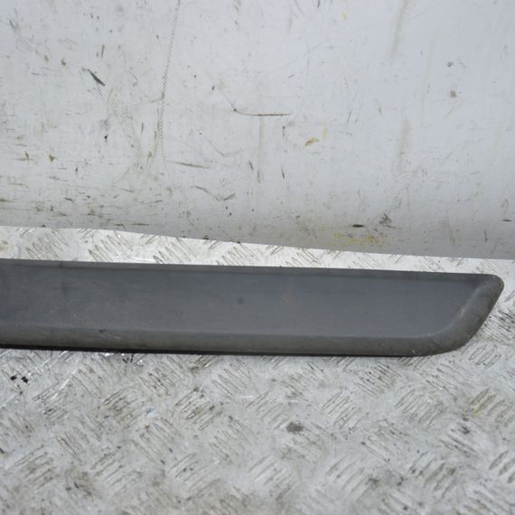 Накладка передніх правих дверей Fiat Fiorino 2007-2016 Молдинг дверей передній правий Фіат Фіоріно 1308813070 | Зображення 2