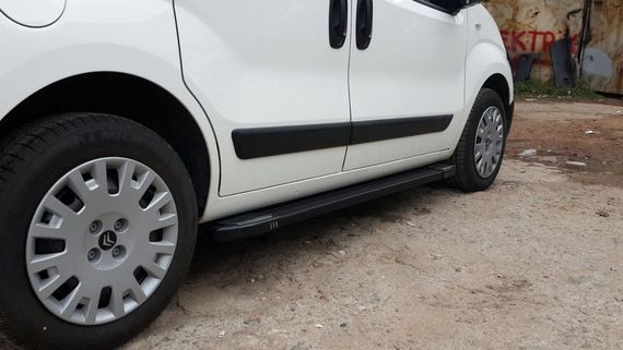 Бокові пороги Мосту Блек (2 шт, алюмін. профілю.) для Peugeot Bipper 2008-2024 рр | Зображення 4