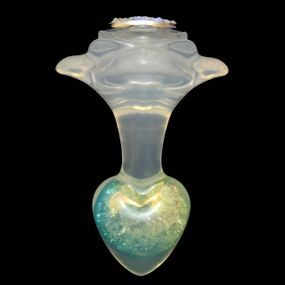 Анальна пробка серце UNIVIBE, силіконова з каменем, зелена, 7.3 х 4.9 см sexstyle