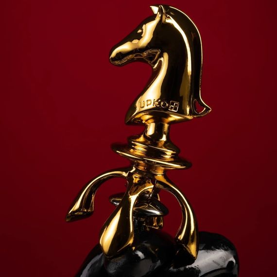 Уретральний катетер Кінь з колекції Шахи з двома насадками UPKO Knight The Chess sexstyle | Зображення 2