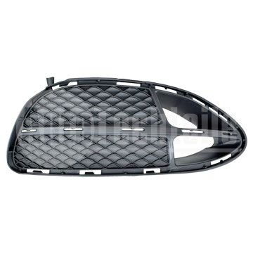 Решетка бампера правая Mercedes Benz W212 13-15, AutoTechteile, 110 8834, ATPP1112125014