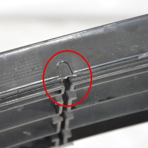 Решітка радіатора Volkswagen Passat B6 2005-2010 Решітка переднього бампера Фольксваген Пассат б6 05322450 | Зображення 4