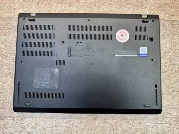 Ультрабук Lenovo ThinkPad L480 / 14" (1366x768) TN / Intel Core i3-8130U (2 (4) ядра по 2.2 - 3.4 GHz) / 8 GB DDR4 / 120 GB SSD / Intel UHD Graphics 620 / WebCam / Windows 11 б/у | Зображення 8