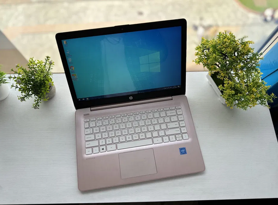 Ультрабук Hp Stream 14.0" HD IPS Intel ! 4/64GB Pink Б/В | Зображення 1