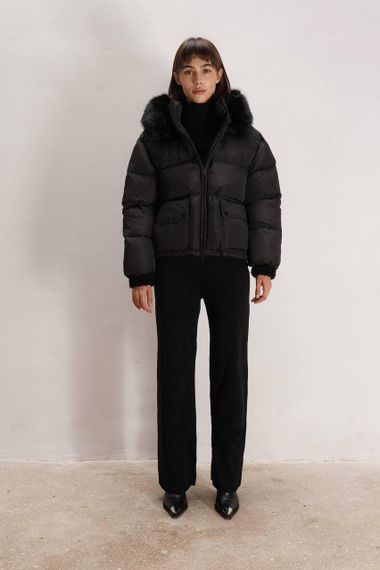 Пуховик з опушкою вкорочений Cozy Puffer, Чорний XL | Зображення 1