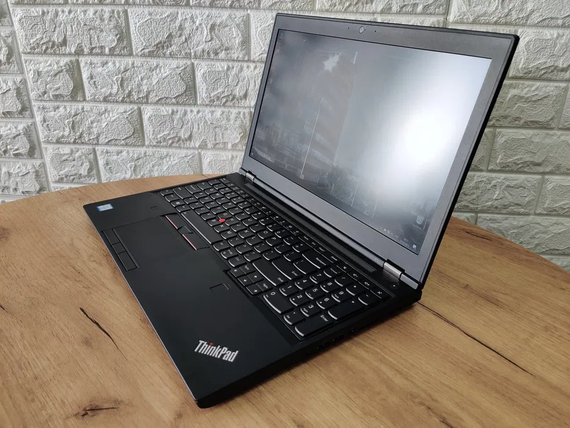 Ноутбук Lenovo Thinkpad P51/15.6 /IPS/i7 7820HQ/16Gb/SSD256Gb/QuadroM1200-4Gb | Зображення 2