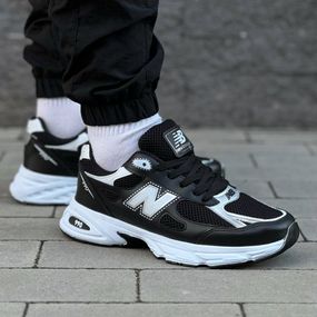 Кросівки New Balance весна/літо колір чорний, білий