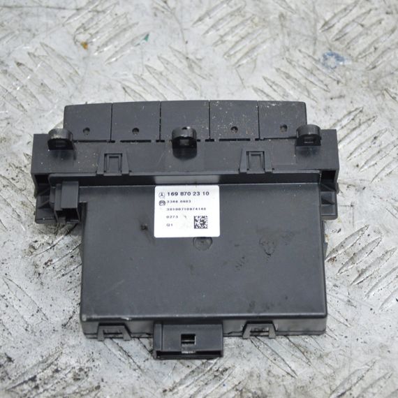 Кнопка обігріву сидіння Mercedes B-Class W245 2005-2011 Перемикач підігріву сидінь Мерседес 1698702310 | Зображення 1