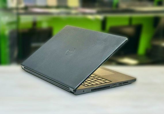 Ноутбук Б-класс Dell Inspiron 15 3552 / 15.6" (1366x768) TN / Intel Celeron N3060 (2 ядра по 1.6 - 2.48 GHz) / 4 GB DDR3 / 128 GB SSD / Intel HD Graphics / WebCam / Win 10 б/у | Зображення 4