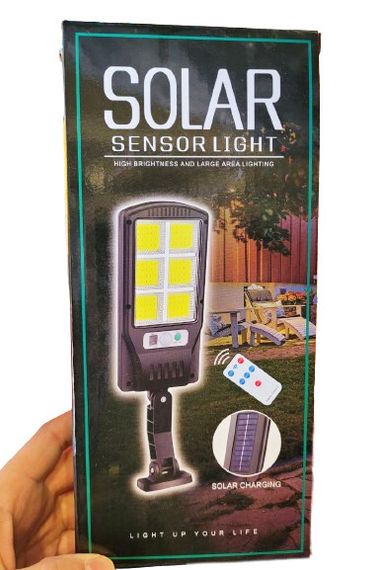 Уличный светильник фонарь аккумуляторный Solar Sensor Light BK-240-SMD-B с пультом на солнечной батарее | Зображення 2