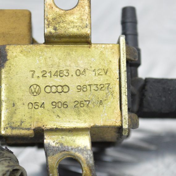 Клапан рециркуляції відпрацьованих газів Audi 2.8 клапан ВГ Ауді 721483540 054906267A | Зображення 4