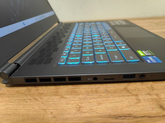 Игровой ноутбук MSI Stealth 15M A11UEKV / 15.6" (1920x1080) IPS / Intel Core i7-11375H (4 (8) ядра по 3.0 - 5.0 GHz) / 16 GB DDR4 / 512 GB SSD / nVidia GeForce RTX 3060, 6 GB GDDR6, 192-bit / WebCam / Windows 10 Home б/у | Зображення 5