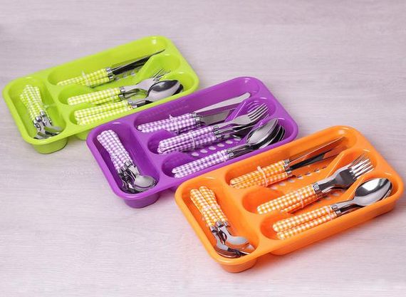 Набір столових приборів Kamille Elegance Set 24 предмета і підставка пластикова