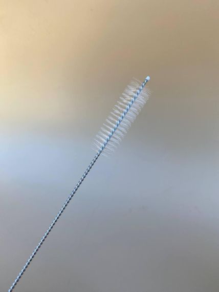 Щіточка для чищення трубочки поїльника та термоса