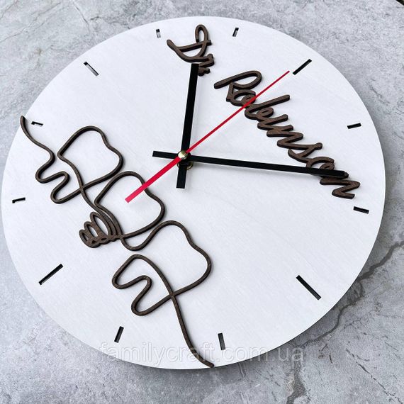 Іменні настінні дерев'яні годинники стоматолога Подарок дантисту або ортодонту, зубному лікарю | Зображення 1